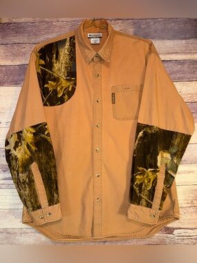 Columbia Men's Tan Button-Up Shirt with Camo Accent Panels